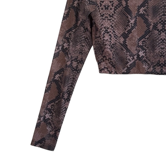 h:ours From Revolve Minju Snake Print Ruched Crop Top with Long Sleeves. Size S - Picture 10 of 13